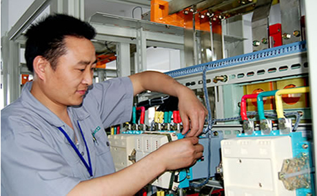 穩(wěn)壓器解決方案